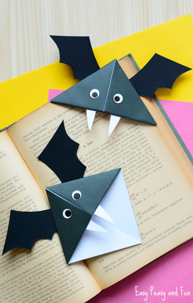 DIY HALLOWEEN BOOKMARK