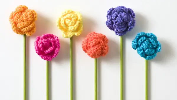 Crochet Flowers With Stems Design