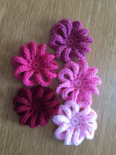 Loopy Flower Crochet Pattern Tutorial Online