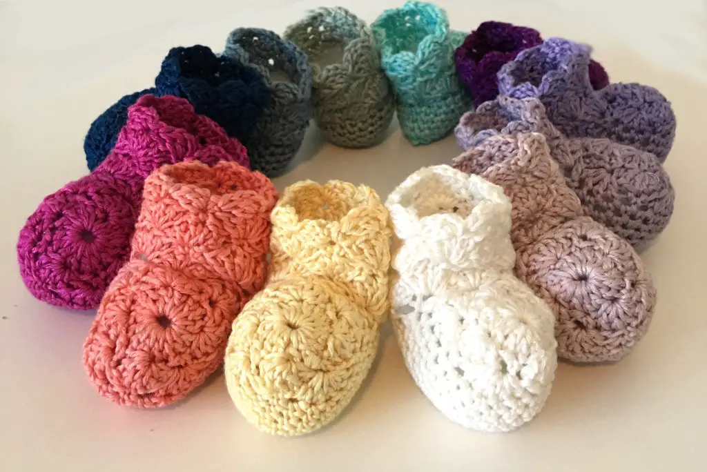 Simple Crochet Baby Booties