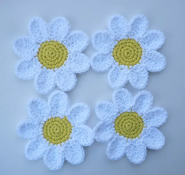 Crochet Daisy Coaster Pattern