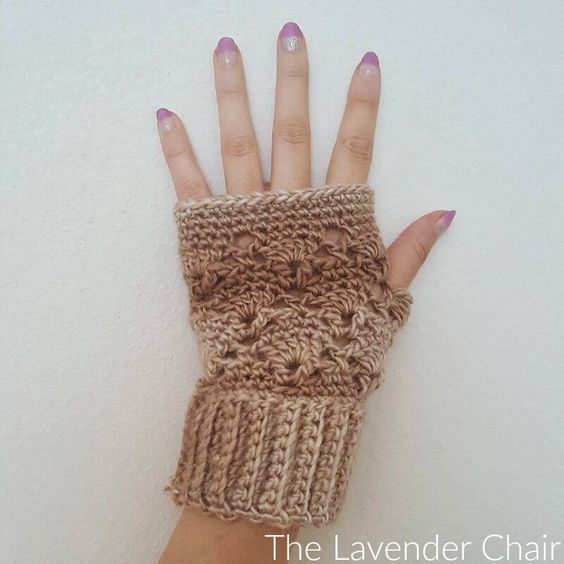 Free Vintage Fingerless Gloves Crochet Pattern