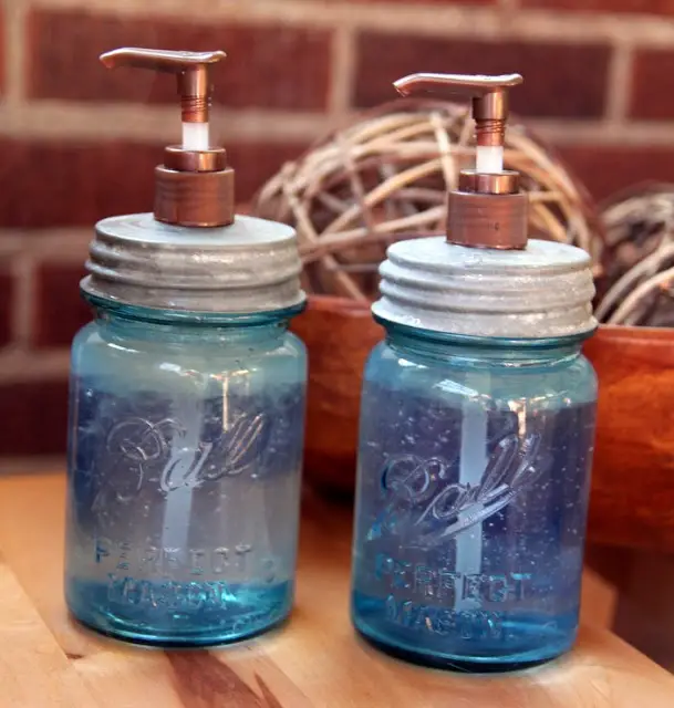 Mason Jar Soap Dispenser Tutorial