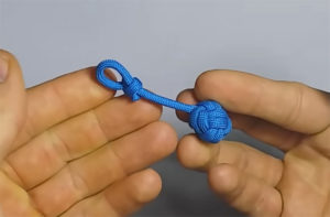 How to Make Paracord Ball Keychain