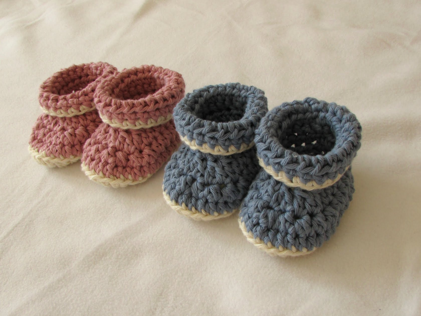 easy crochet booties pattern