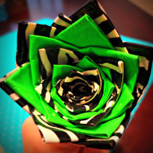 Easy DIY Instructions: Duct Tape Flower Pens - Ideas for DIY