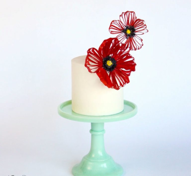 16 Amazing DIY Wafer Paper Flowers Ideas Tutorials wafer-paper-flowers
