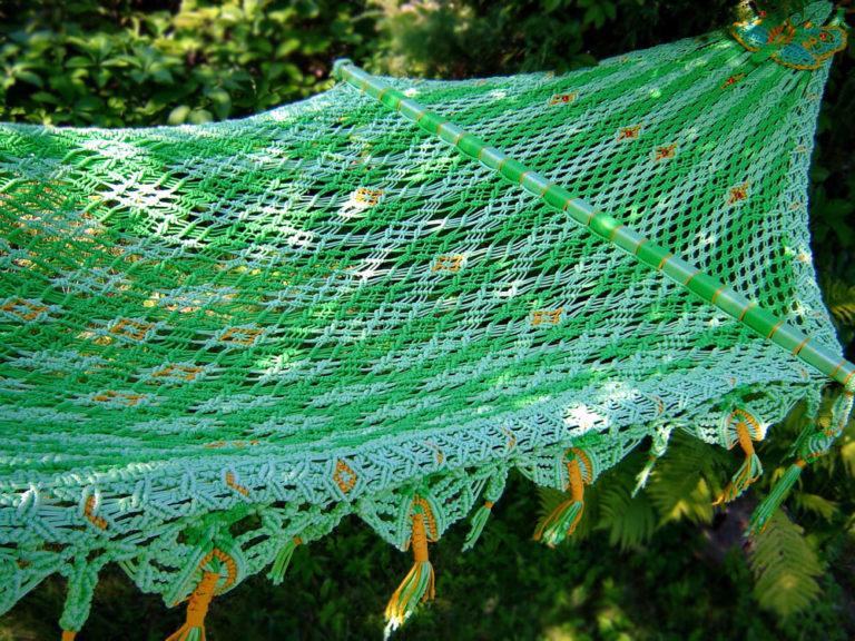 14 Unique DIY Macrame Hammock Patterns With Instructions