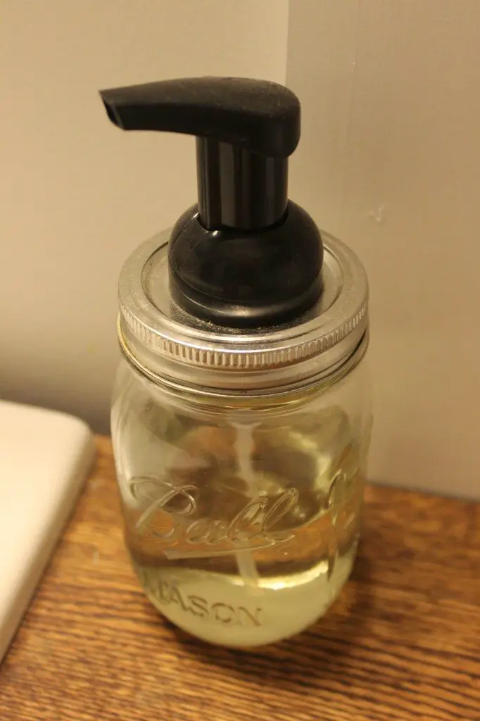 Mason Jar Foaming Soap Dispenser DIY