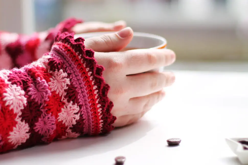 Unique Crochet Fingerless Gloves Patterns