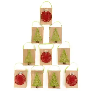 Christmas-Tree-Ornaments-String-Art