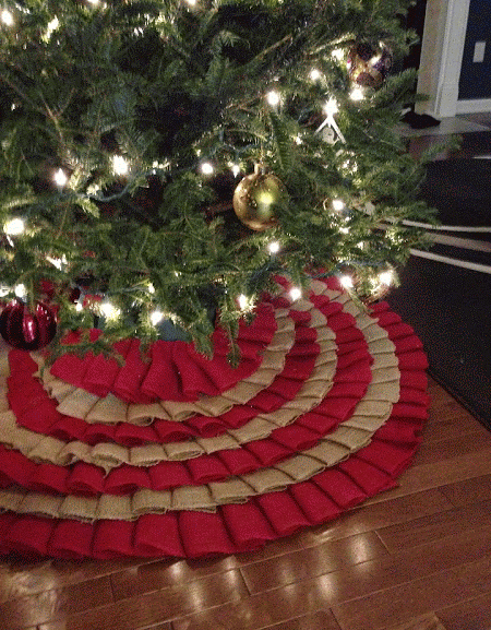 Burlap Christmas Tree Skirt DIY