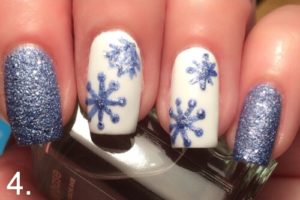 Snowflakes Nail Art Images