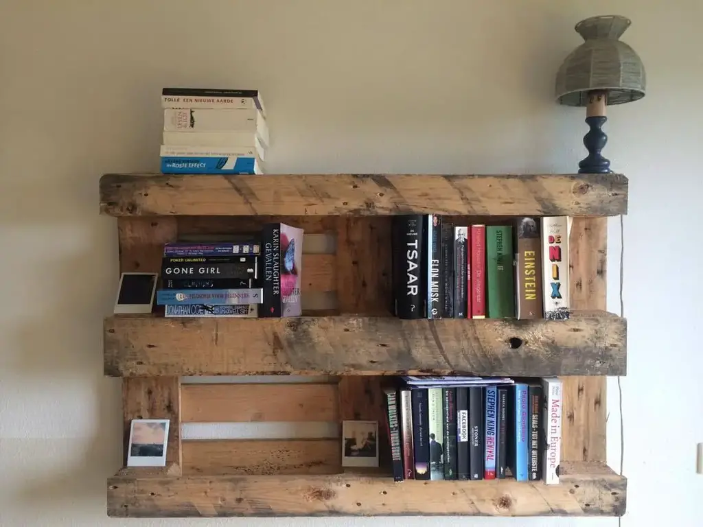 30 Diy Pallet Bookshelf Plans, Pallet Wood Bookcase Plans