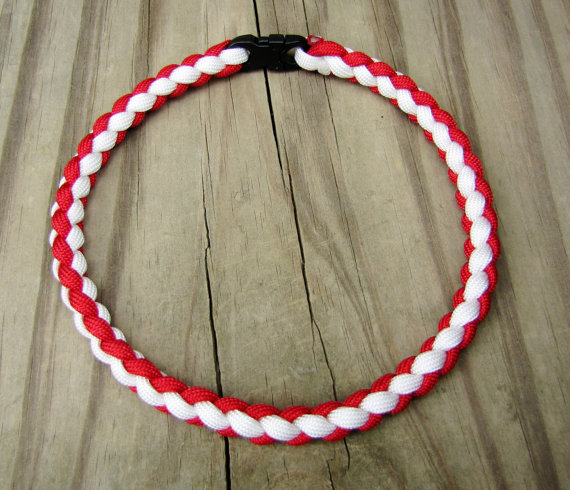 parachute cord necklace