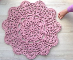 Crochet Doily Rug Pattern