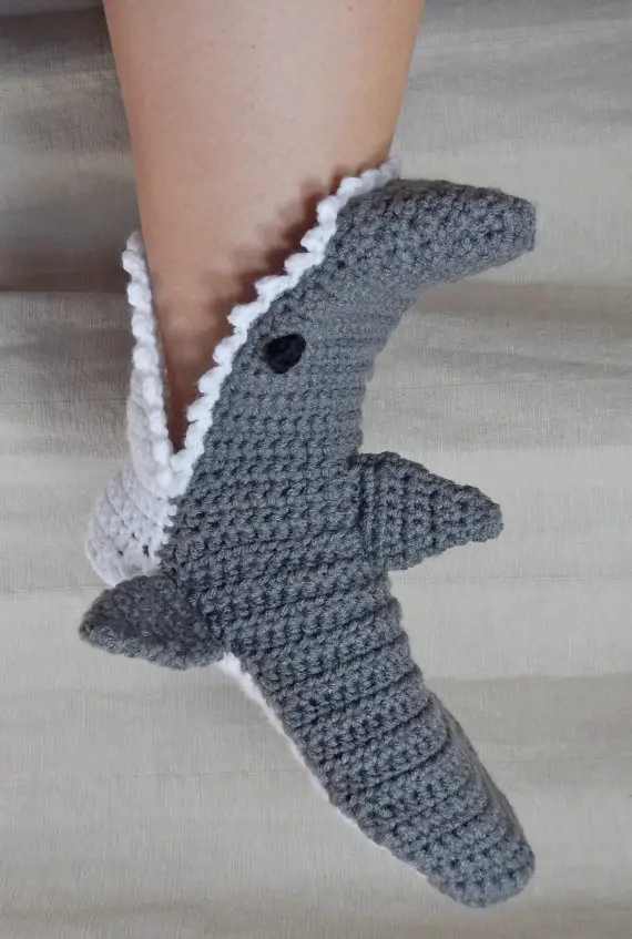 7 Free Patterns for Crochet Shark Slippers Shark Crochet
