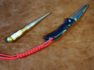 Paracord Knife Lanyard DIY
