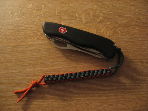 27+ DIY Paracord Knife Lanyard Patterns with Instructions