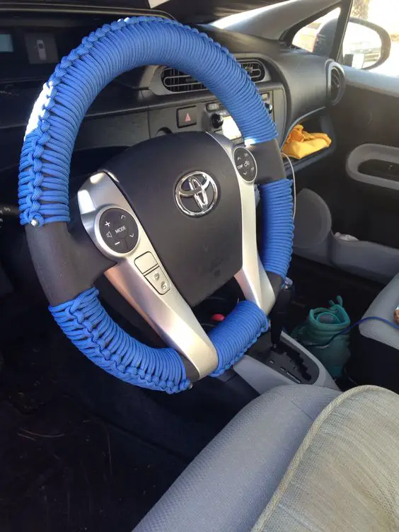 6 DIY Paracord Steering Wheel Wrap Instructions
