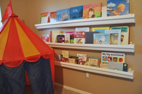 15 DIYs to Make Rain Gutter Bookshelves