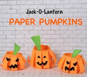 Jack-O-Lantern Paper Pumpkin