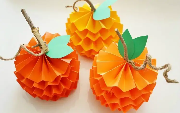 Paper Pumpkin DIY