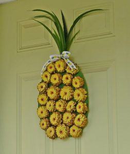 Pinecone Pineapple Wreath