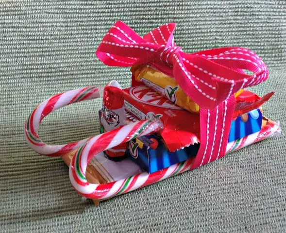 Candy Sleigh Crafts