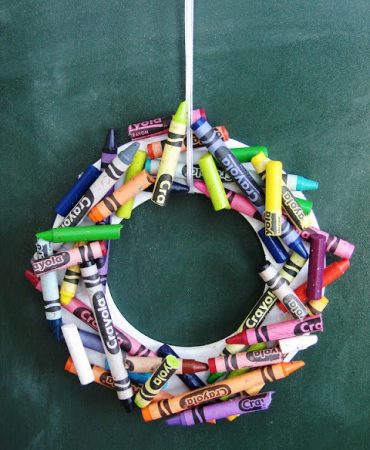 Crayon Wreath Crafts