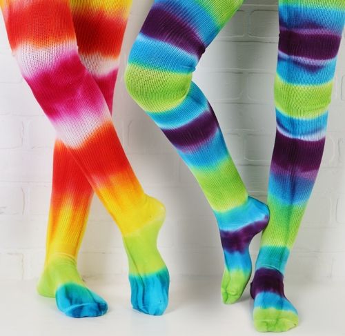 How to Tie Dye Socks in 22 Cool DIY Ways | Ideas4DIY