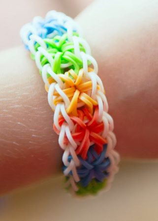 35 Cool Ways to Make Rainbow Loom Bracelets | Designs and Patterns