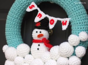 Snowman Wreath Crochet Pattern