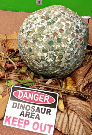 DIY Dinosaur Egg Pinata