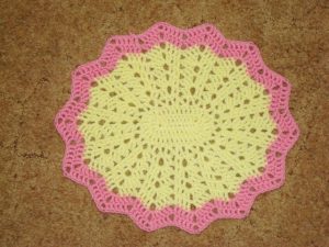 Crochet an Oval Placemat