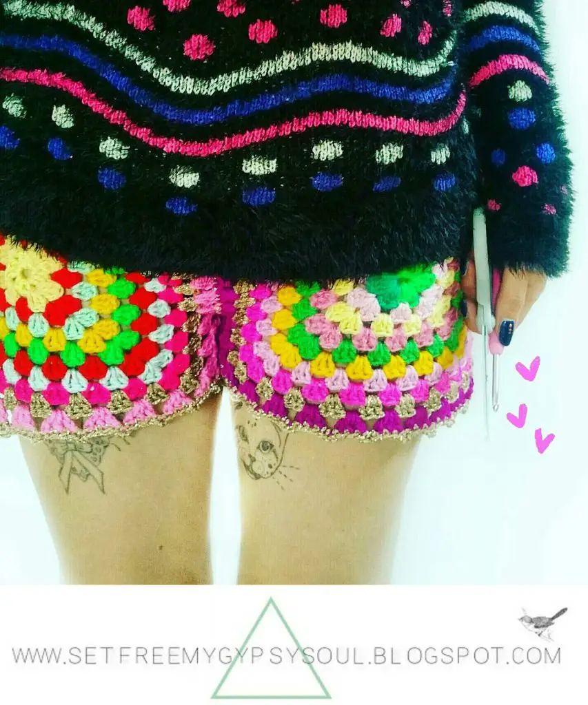 20 Free Crochet Shorts Patterns (Easy Beginners Level) - Ideas for DIY